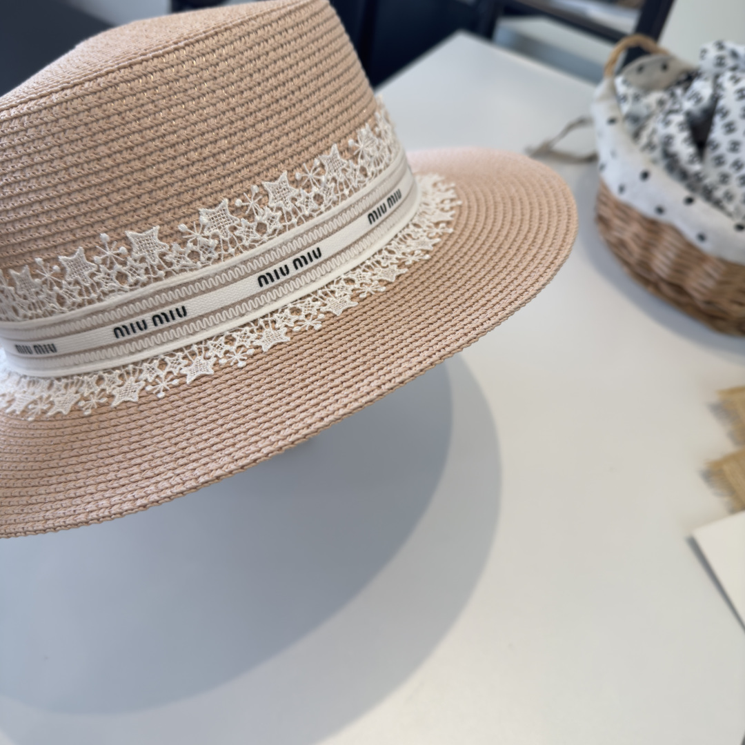 Pmiumiu缪缪蕾丝平顶，小清新设计，头围57cm