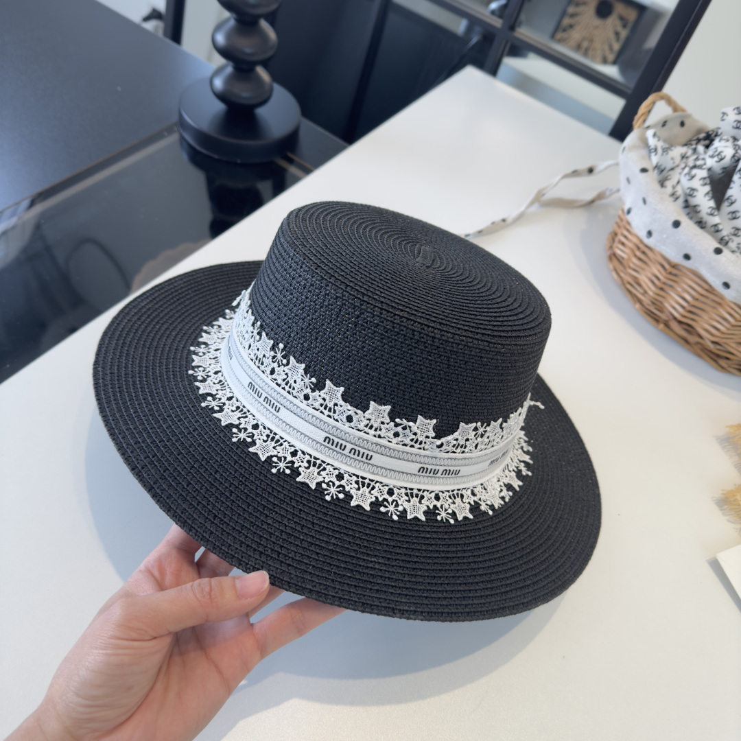 Pmiumiu缪缪蕾丝平顶，小清新设计，头围57cm