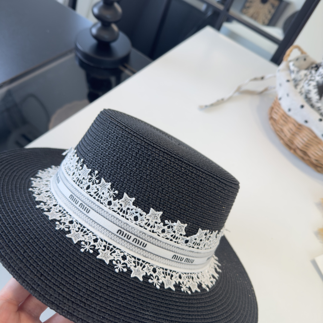 Pmiumiu缪缪蕾丝平顶，小清新设计，头围57cm