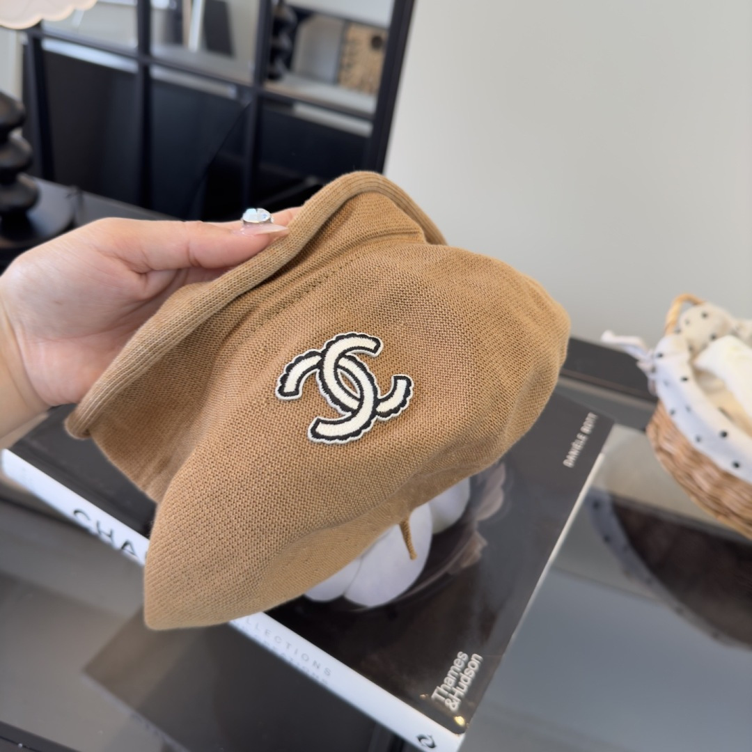 Chanel Chanel香奈儿新款春秋款贝雷帽，头围57cm