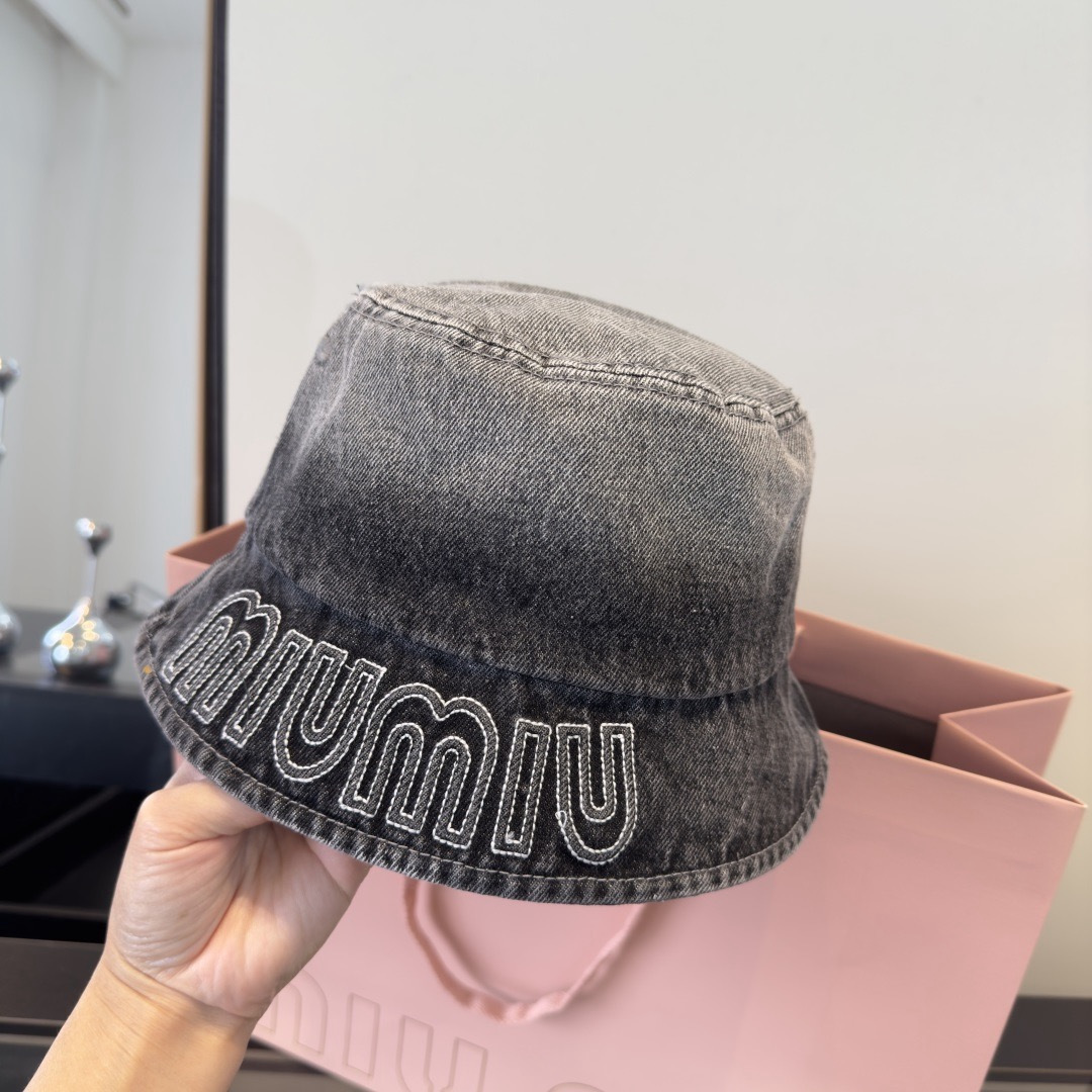 Pmiumiu缪缪新款牛仔渔夫帽，头围57cm