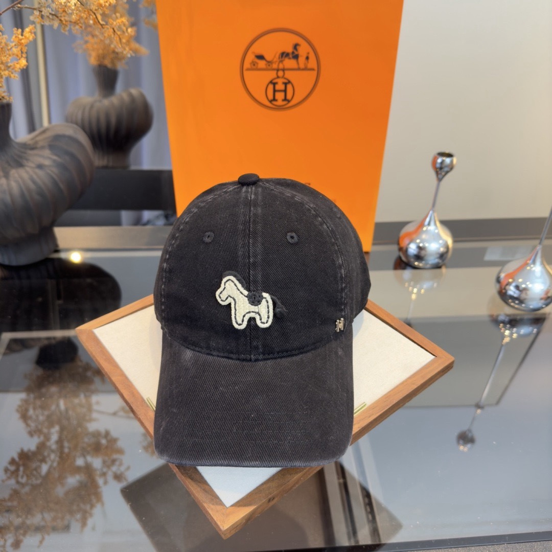 Hermès 爱马仕新款鸭舌帽，头围57cm