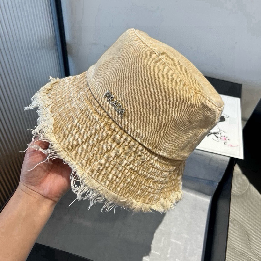 Prada 普拉达新款牛仔渔夫帽，头围57cm