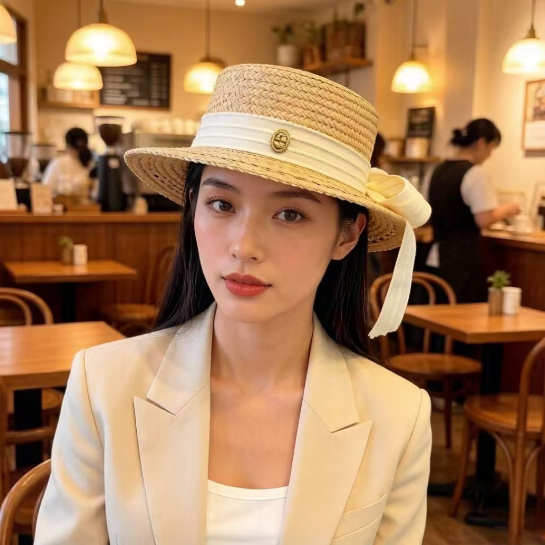 Chanel Chanel香奈儿拉菲草帽，旅游 ，头围57cm