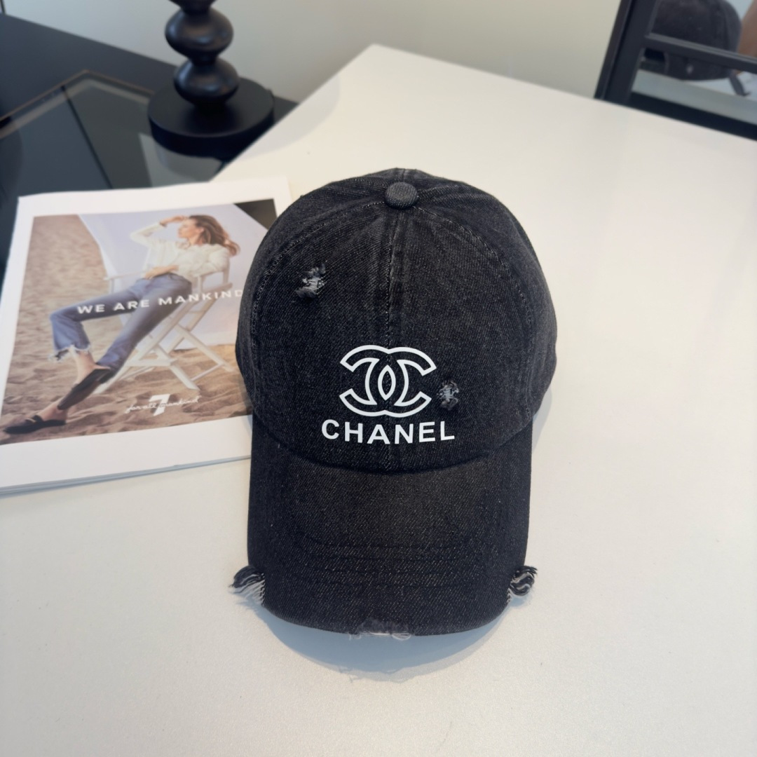 Chanel Chanel香奈儿新款遮阳鸭舌帽，简约