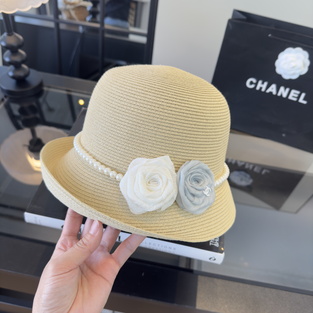 Chanel Chanel香奈儿新款珍珠链盆帽草帽，小清新，头围57cm