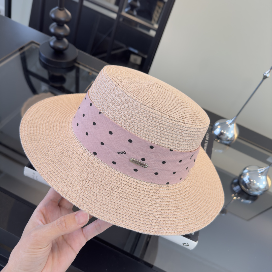 Miu Miu miumiu缪缪新款平顶草帽，夏季出游沙滩 ～