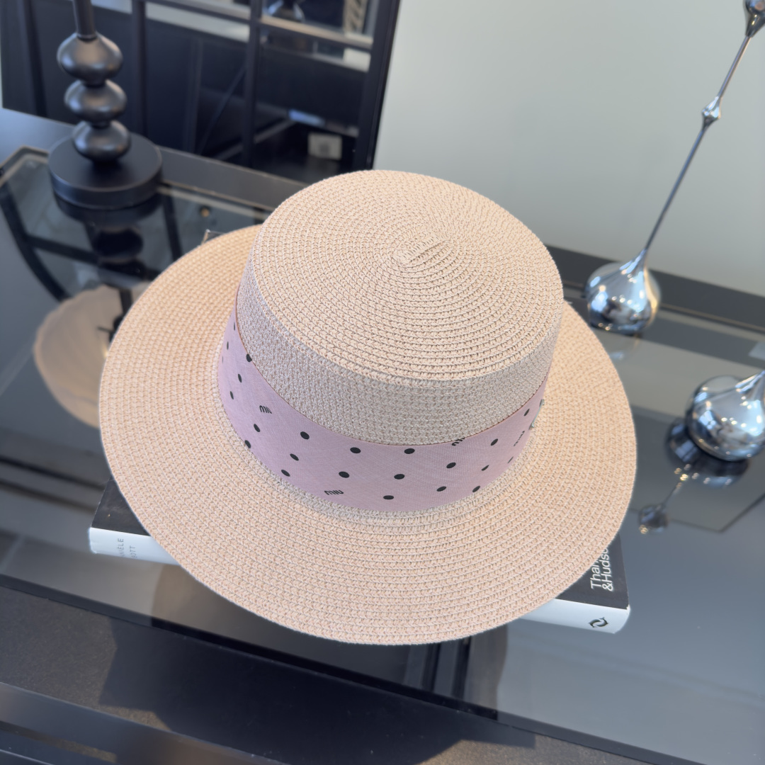 Miu Miu miumiu缪缪新款平顶草帽，夏季出游沙滩 ～