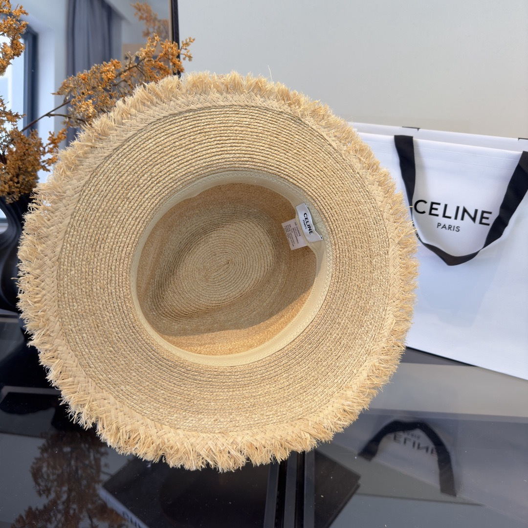 Celine Celine赛琳拉菲草帽，旅游 ，头围57cm