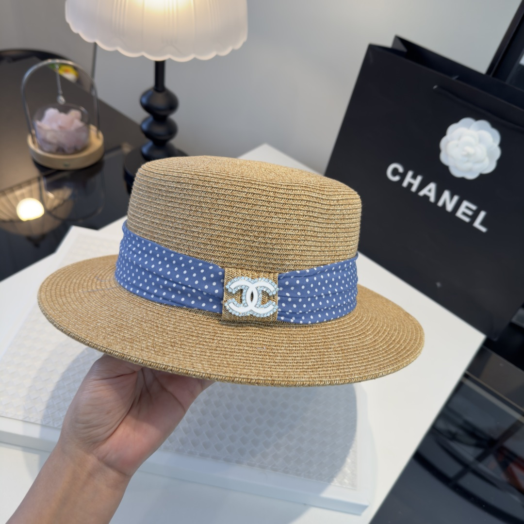 Chanel Chanel香奈儿新款平顶草帽，夏季出游沙滩 ～