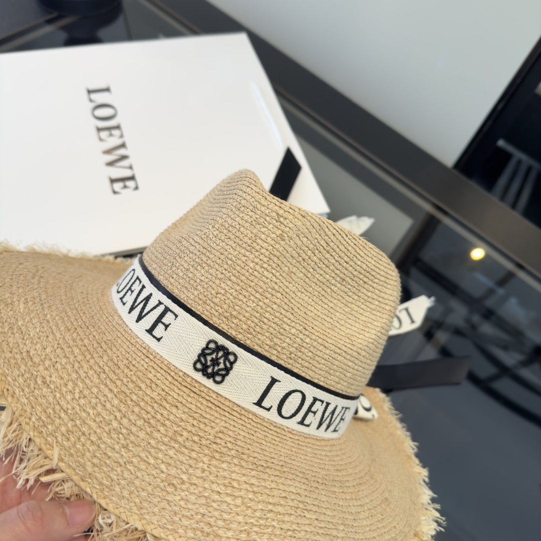 Loewe 罗意威新款平顶礼帽，夏日货 ，出游 ，头围57cm
