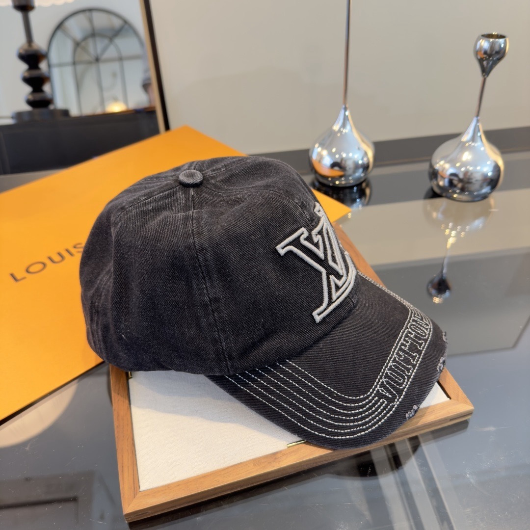 LV baseball cap编辑