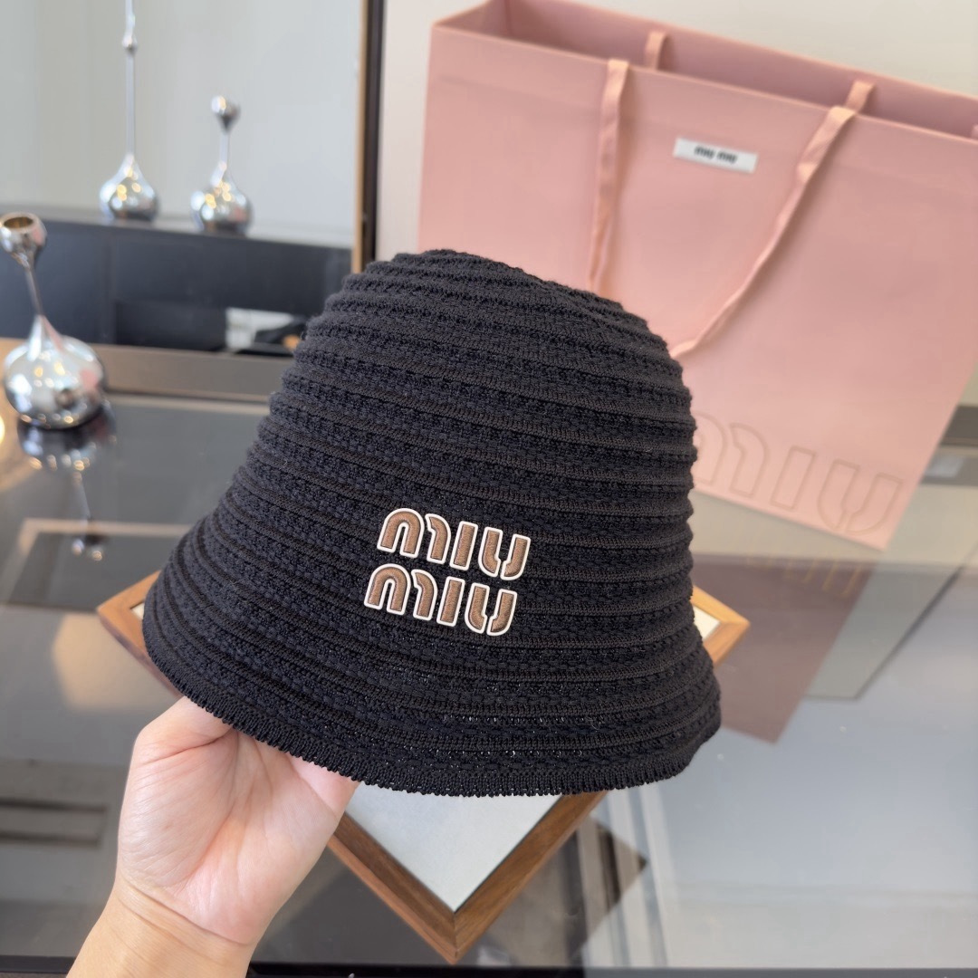 Miu Miu miumiu缪缪新款针织渔夫帽 头围57cm