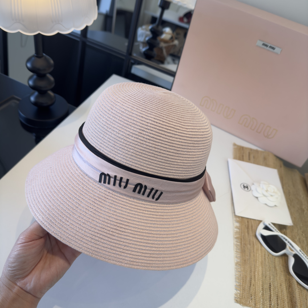 Miu Miu miumiu缪缪新款名媛风蝴蝶结盆帽，简约～