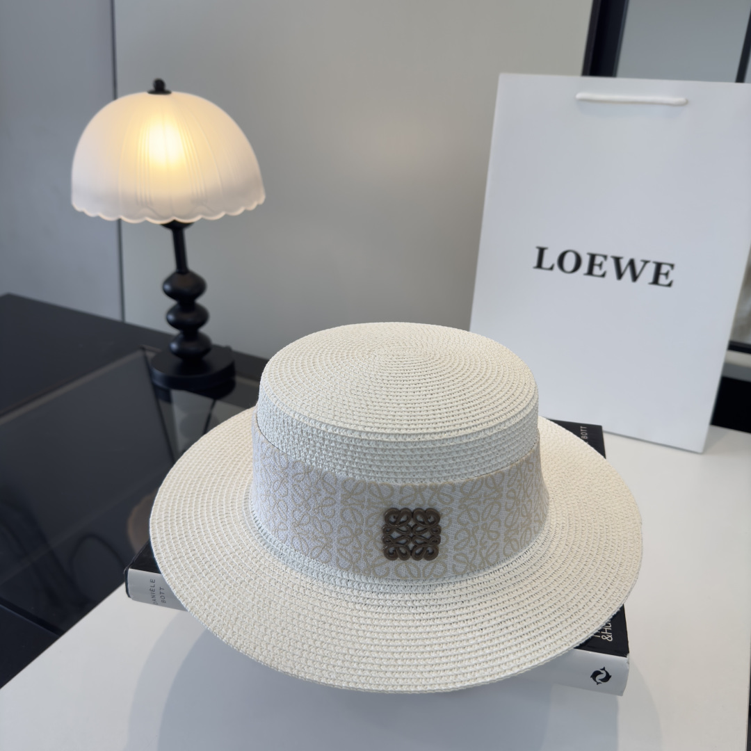 Loewe 罗意威新款平顶草帽，旅游