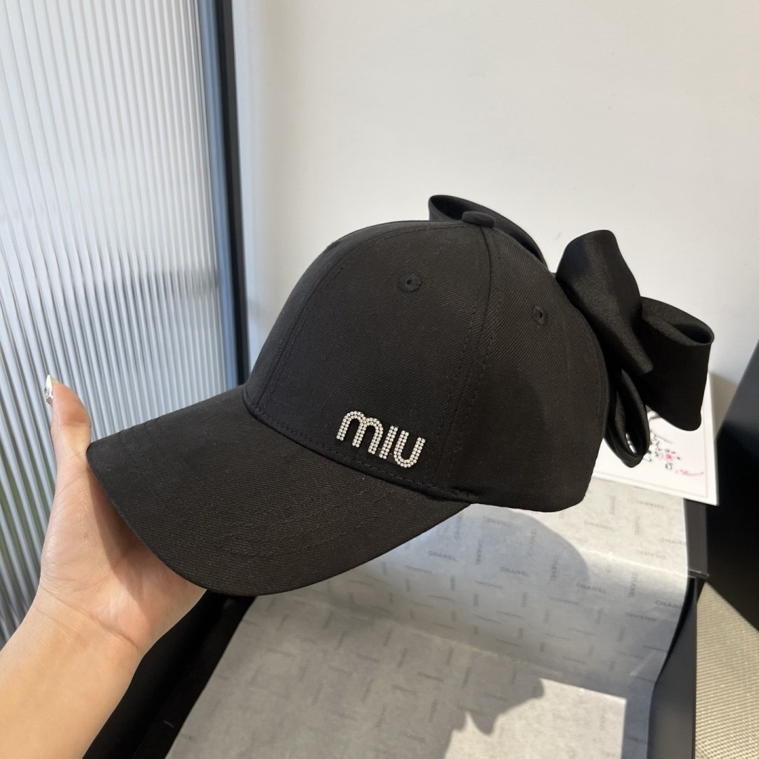Miu Miu miumiu缪缪蝴蝶结鸭舌帽，高端定制，头围57cm