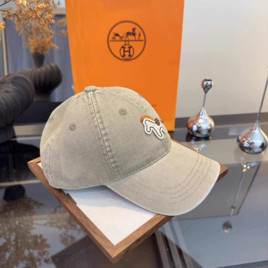 Hermès 爱马仕新款鸭舌帽，头围57cm