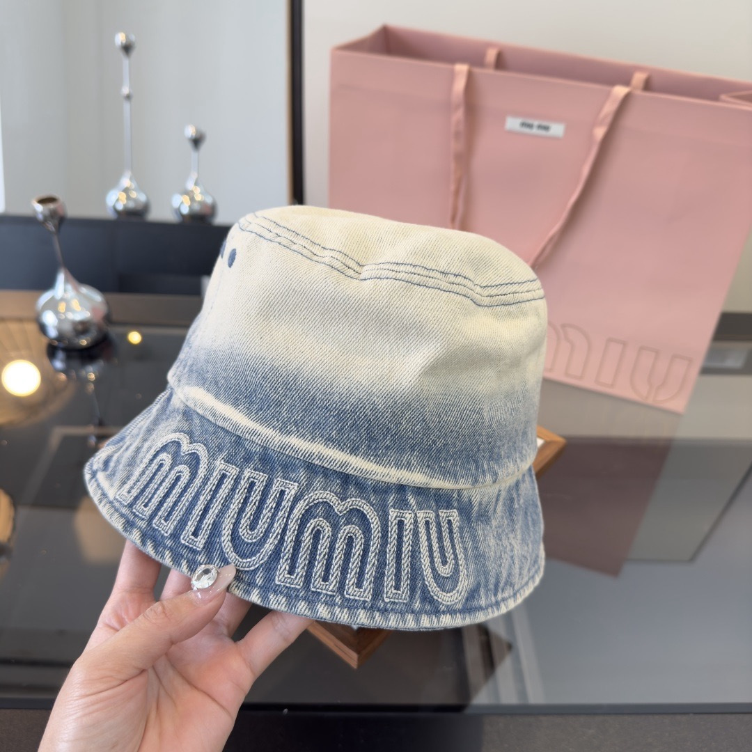 Miu Miu miumiu缪缪新款牛仔渔夫帽，头围57cm