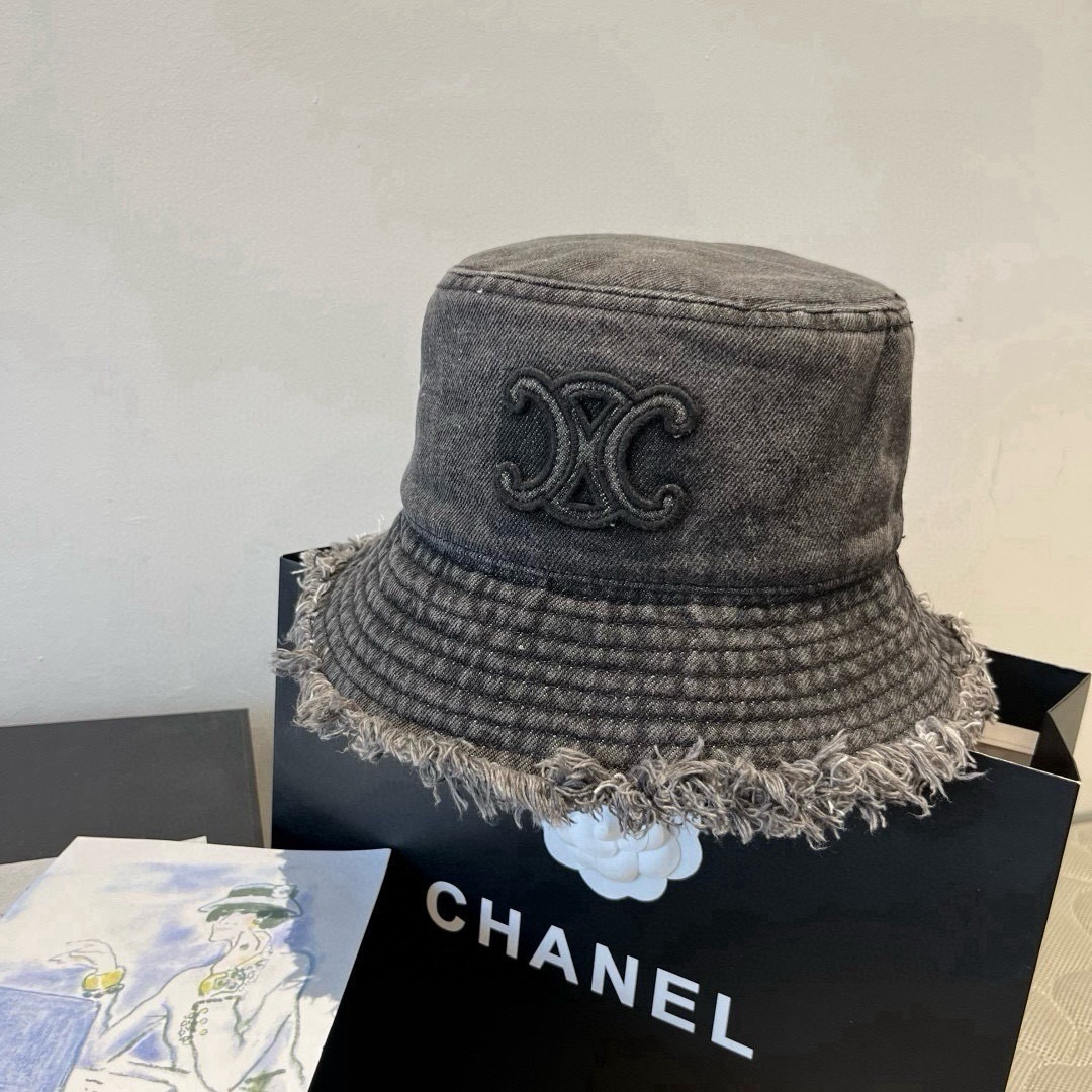 Celine 赛琳新款牛仔渔夫帽，头围57cm