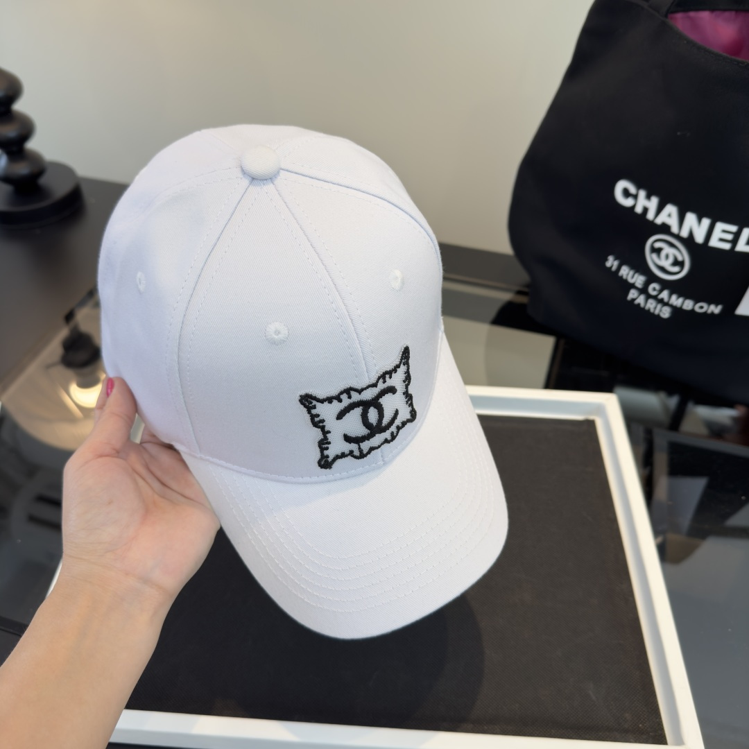 Chanel Chanel香奈儿新款遮阳鸭舌帽，百搭