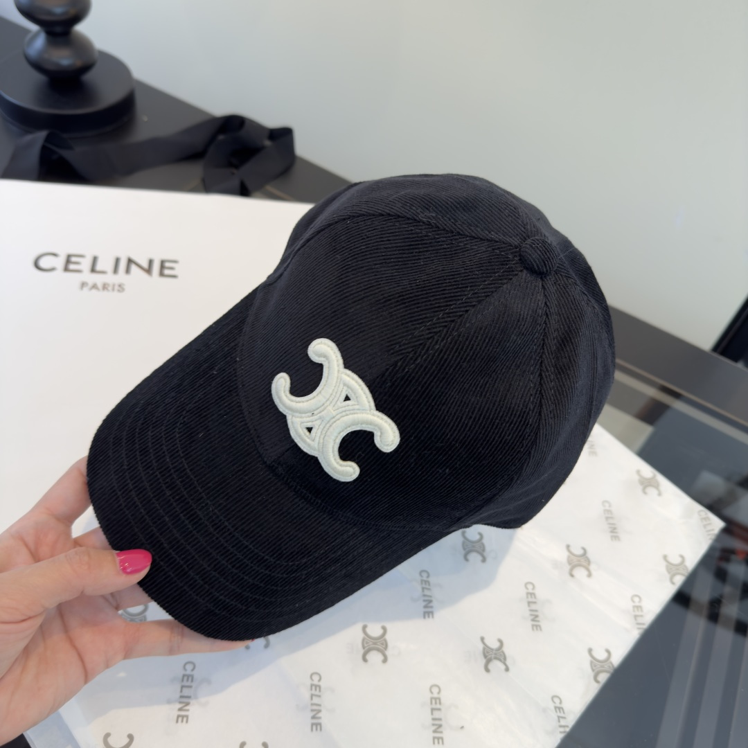 Celine Celine赛琳新款鸭舌军帽，头围57cm