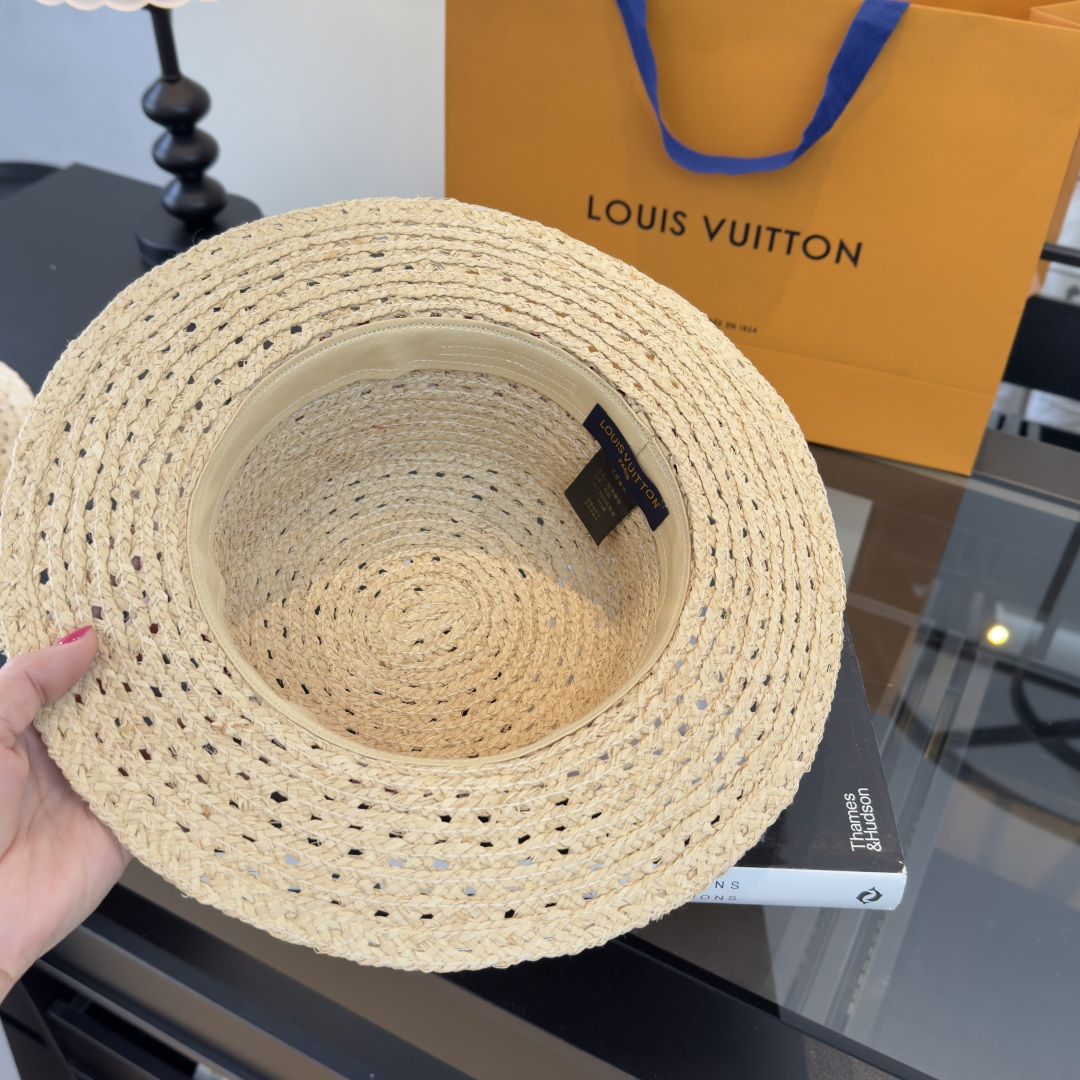 Louis Vuitton Lv路易斯新款平顶草帽，镂空礼帽，头围57cm