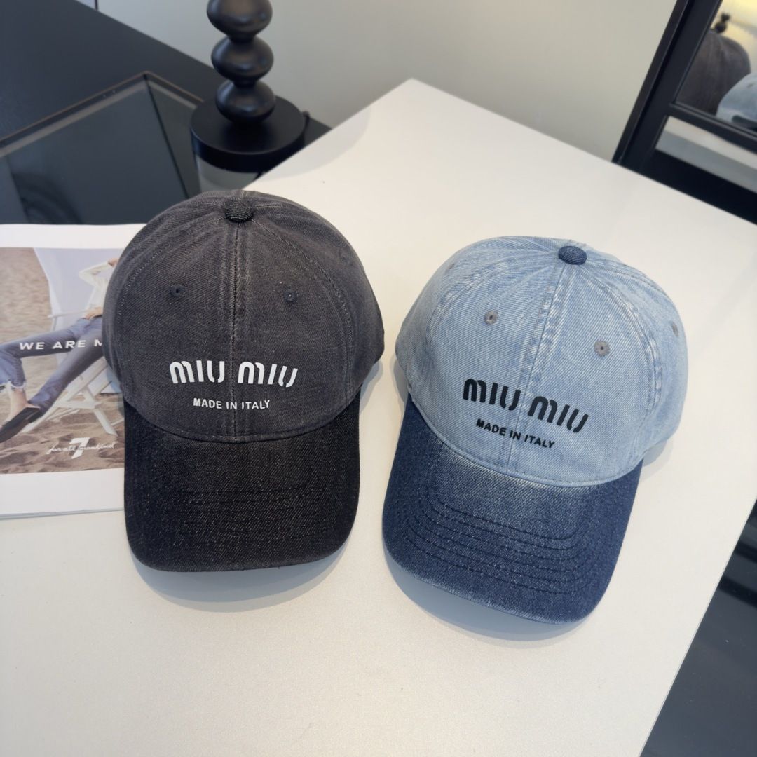 Pmiumiu缪缪新款遮阳鸭舌帽，时尚百搭