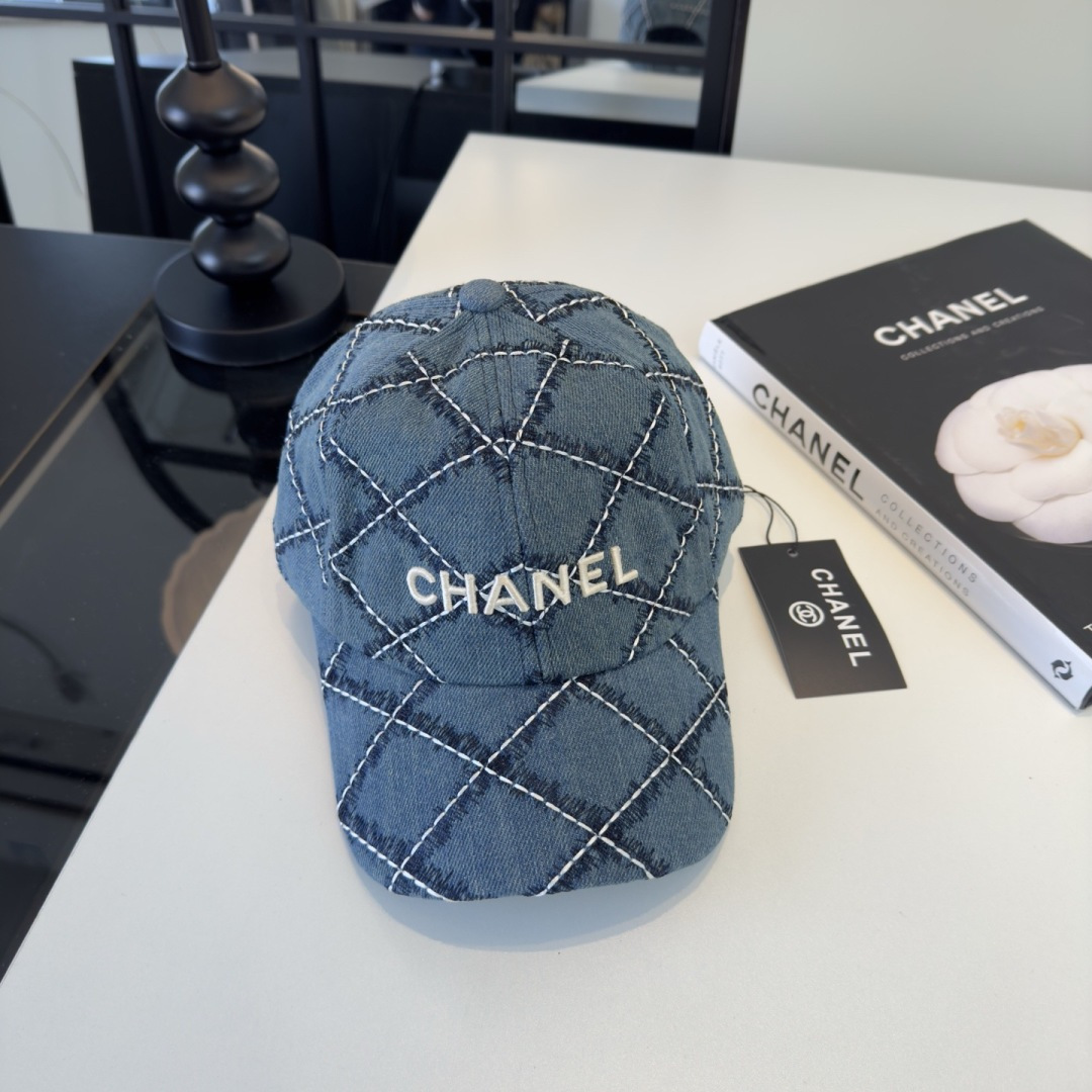 Chanel Chanel香奈儿新款鸭舌帽，头围57cm