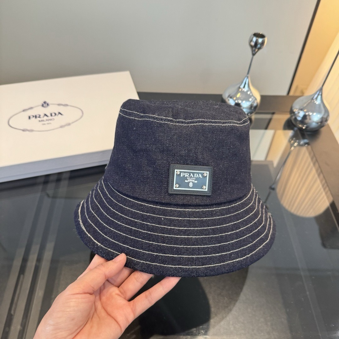 Prada 普拉达新款渔夫帽，春秋款头围57cm