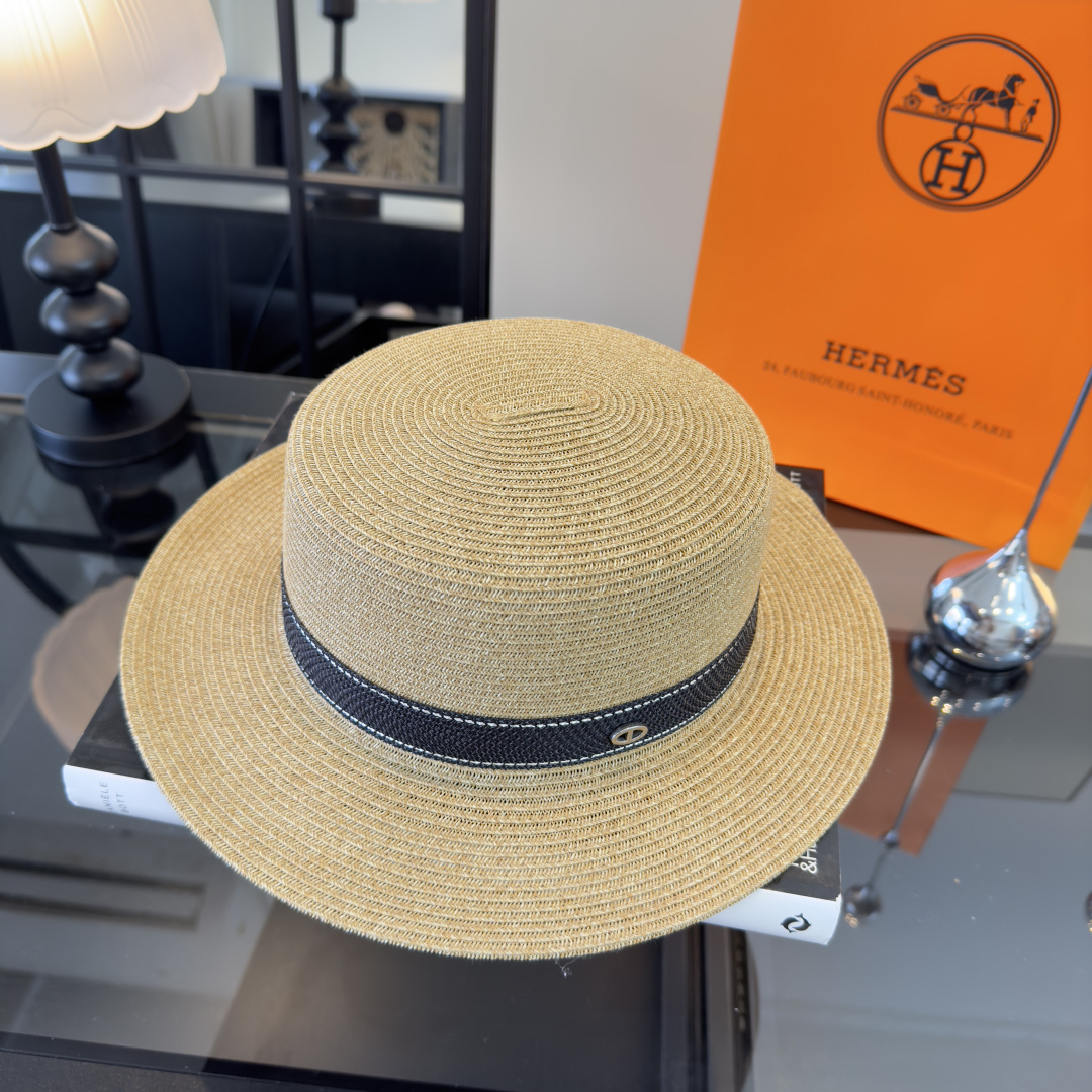 Hermès 爱马仕新款平顶草帽，细草制作，帽型超赞