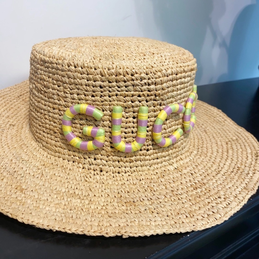 Gucci 拉菲草帽