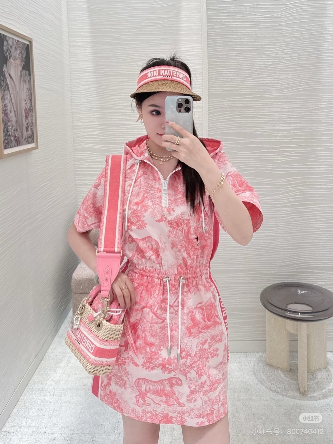 Dior 高颜值女孩 DIOR夏日新款丝巾遮阳帽