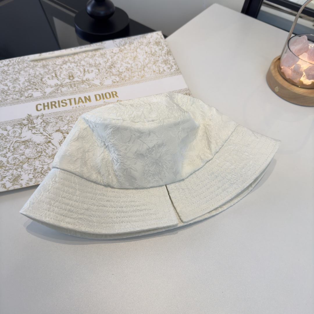 Dior Dior迪奥新款遮阳渔夫帽，高级遮阳帽，名媛风，头围57cm