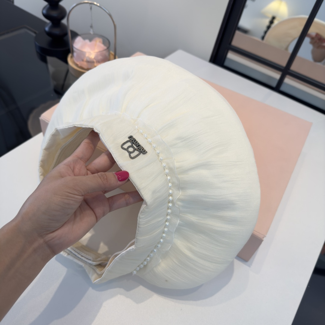 Miu Miu miumiu缪缪新款遮阳空顶帽，头围57cm