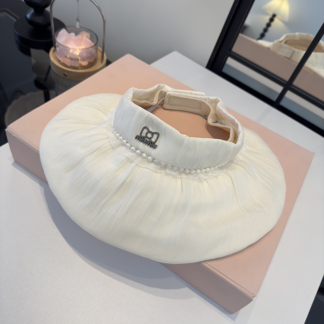 Miu Miu miumiu缪缪新款遮阳空顶帽，头围57cm