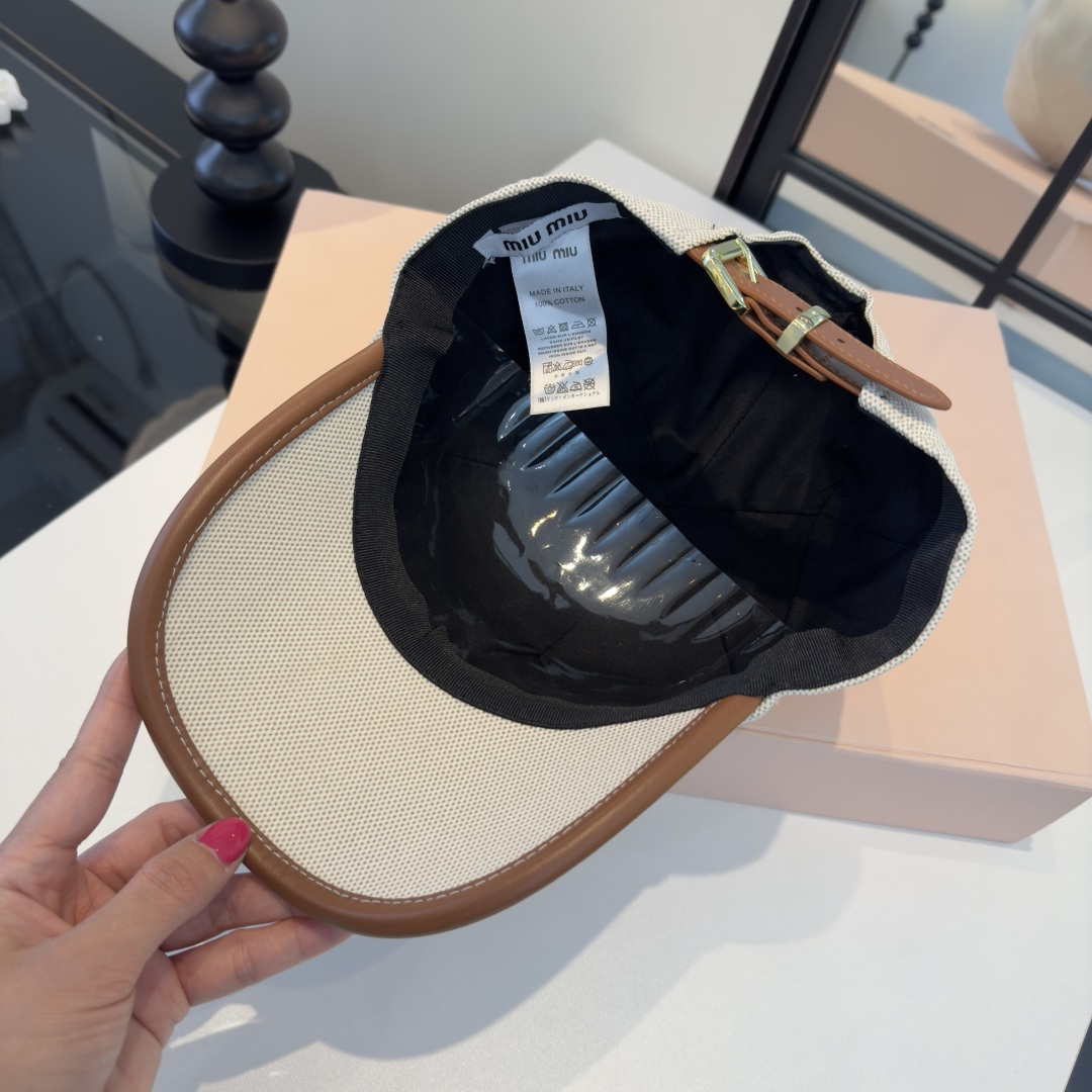 Miu Miu miumiu缪缪新款遮阳鸭舌帽，头围57cm