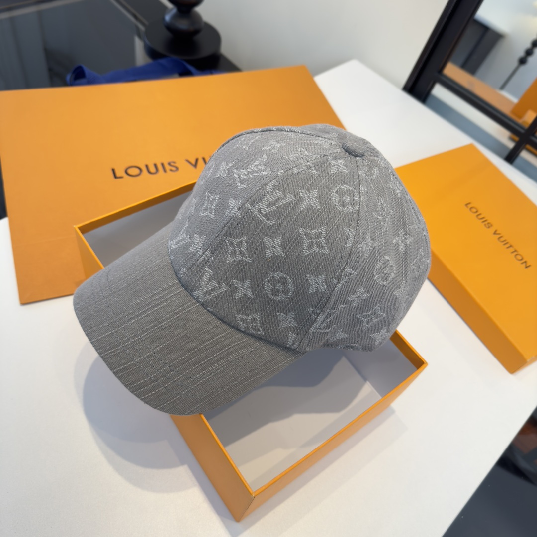 Louis Vuitton Lv路易斯新款遮阳鸭舌帽，男女通用