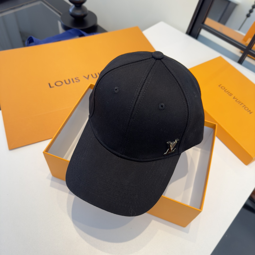 Louis Vuitton Lv路易斯新款遮阳鸭舌帽，男女通用