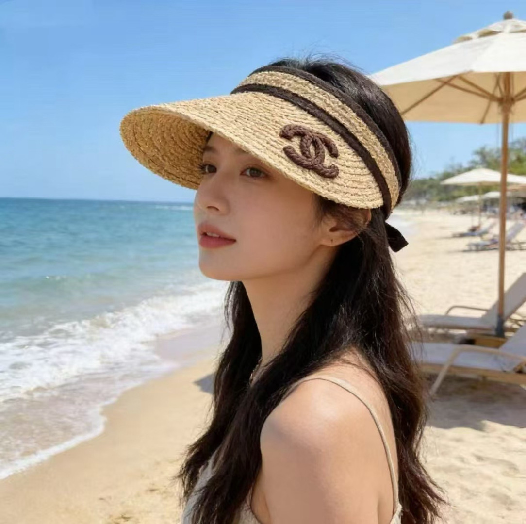 Chanel Chanel香奈儿新款拉菲草空顶遮阳帽