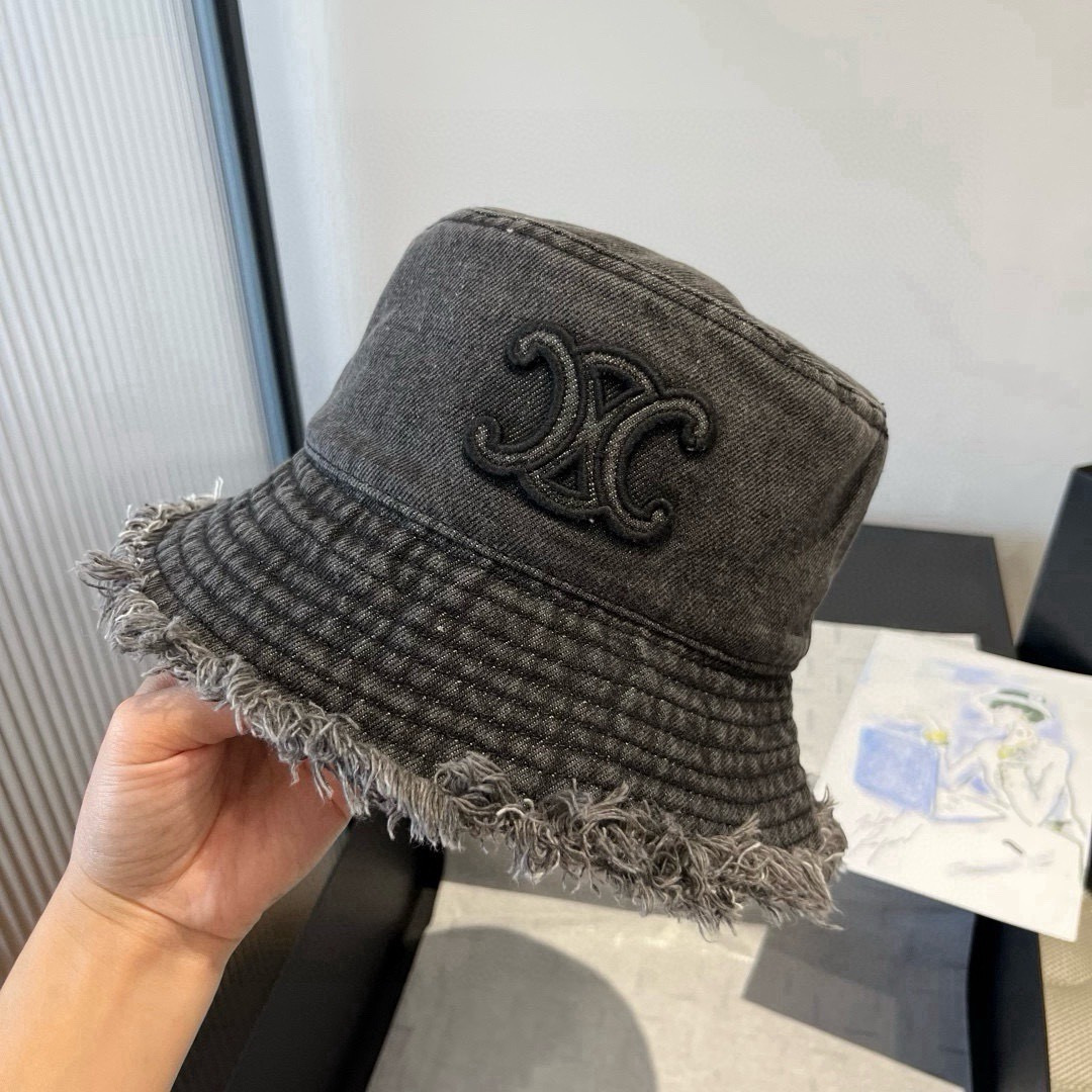 Celine 赛琳新款牛仔渔夫帽，头围57cm
