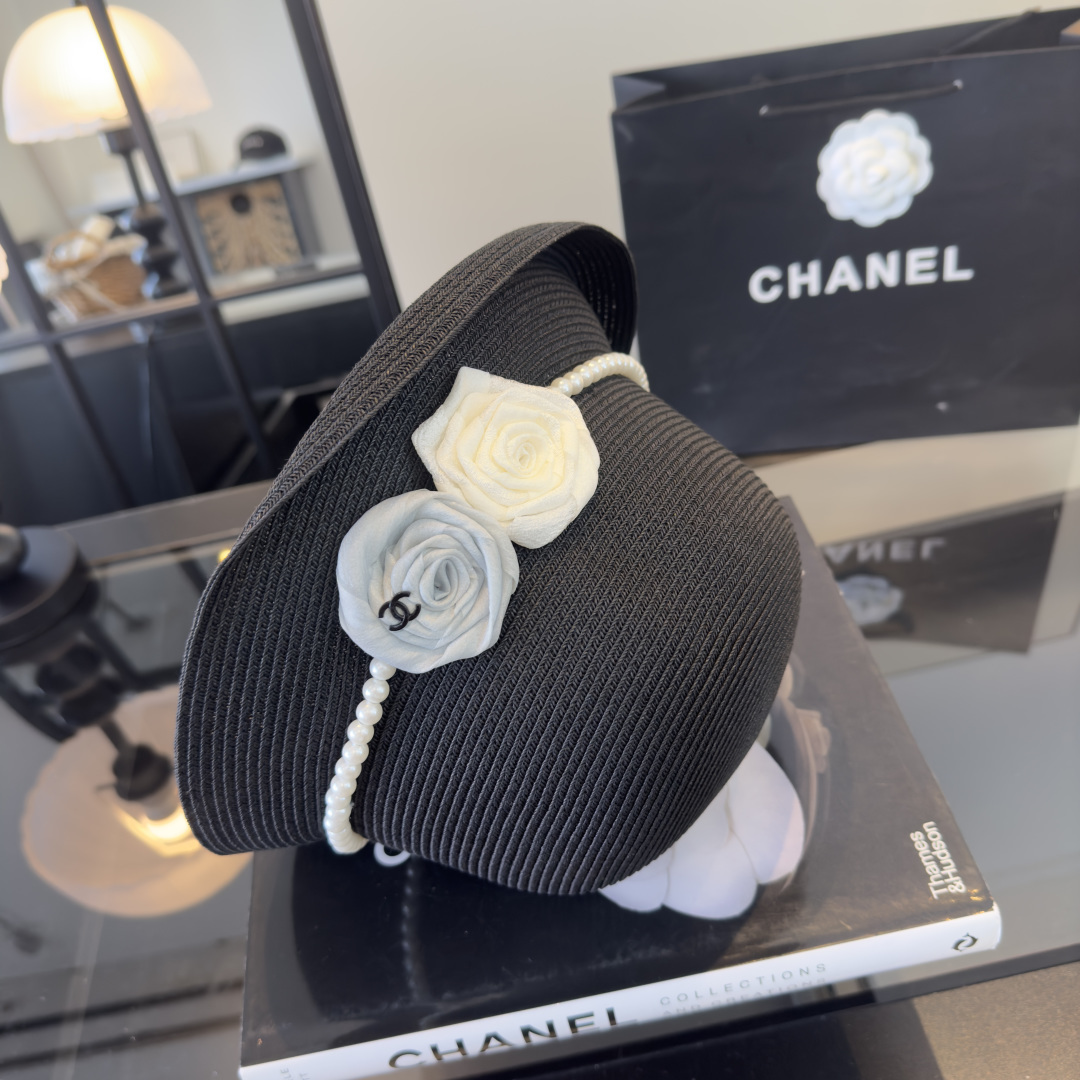 Chanel Chanel香奈儿新款珍珠链盆帽草帽，小清新，头围57cm