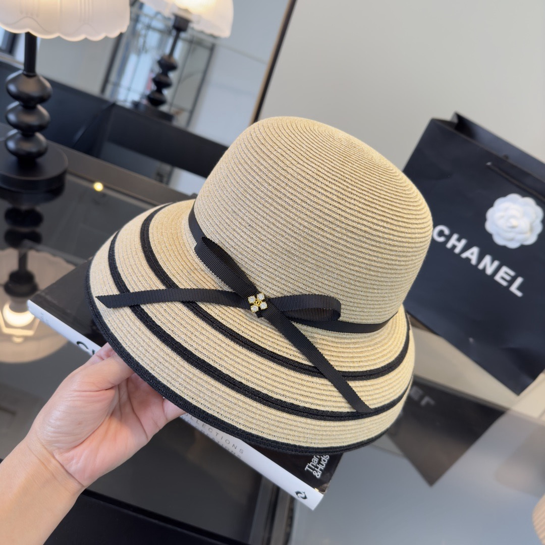 Chanel Chanel香奈儿新款草帽，日本纸草制作，头围57cm