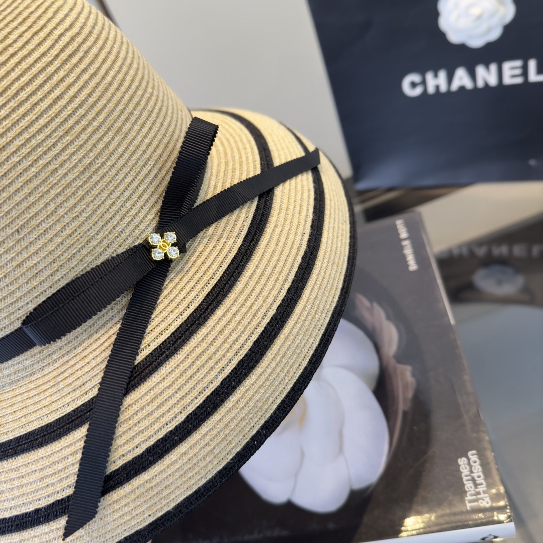 Chanel Chanel香奈儿新款草帽，日本纸草制作，头围57cm