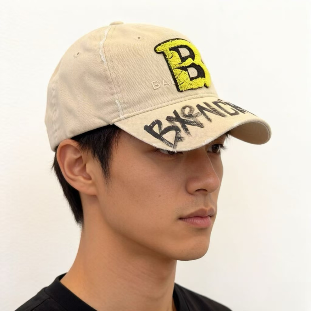 Balenciaga 巴黎世家新款鸭舌军帽，头围57cm