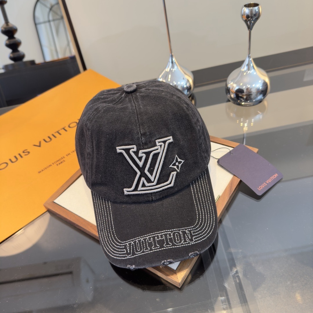 Louis Vuitton lv路易斯新款鸭舌帽，头围57cm