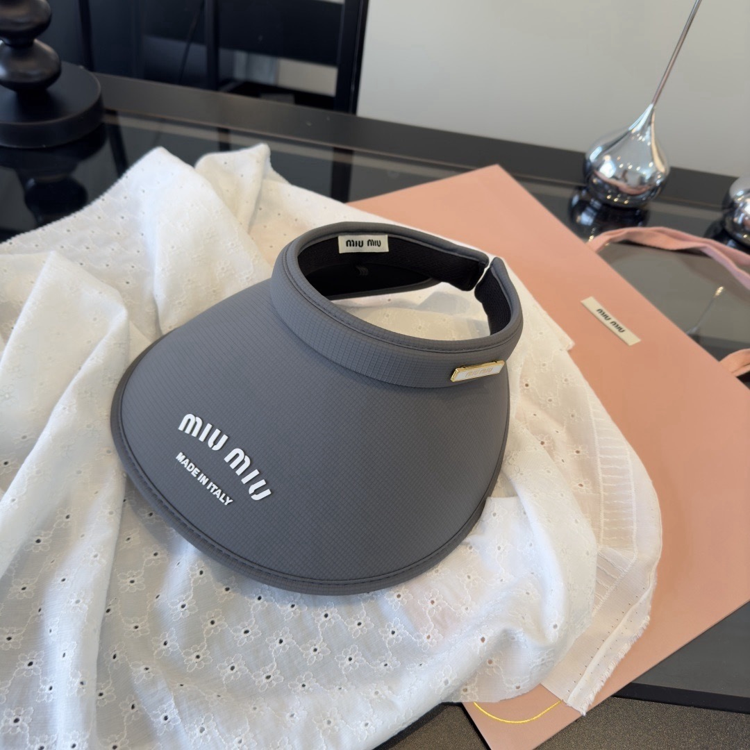 Miu Miu miumiu缪缪新款空顶发箍遮阳帽
