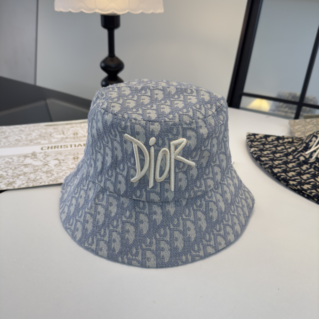 Dior Dior迪奥新款遮阳渔夫帽，轻盈百搭