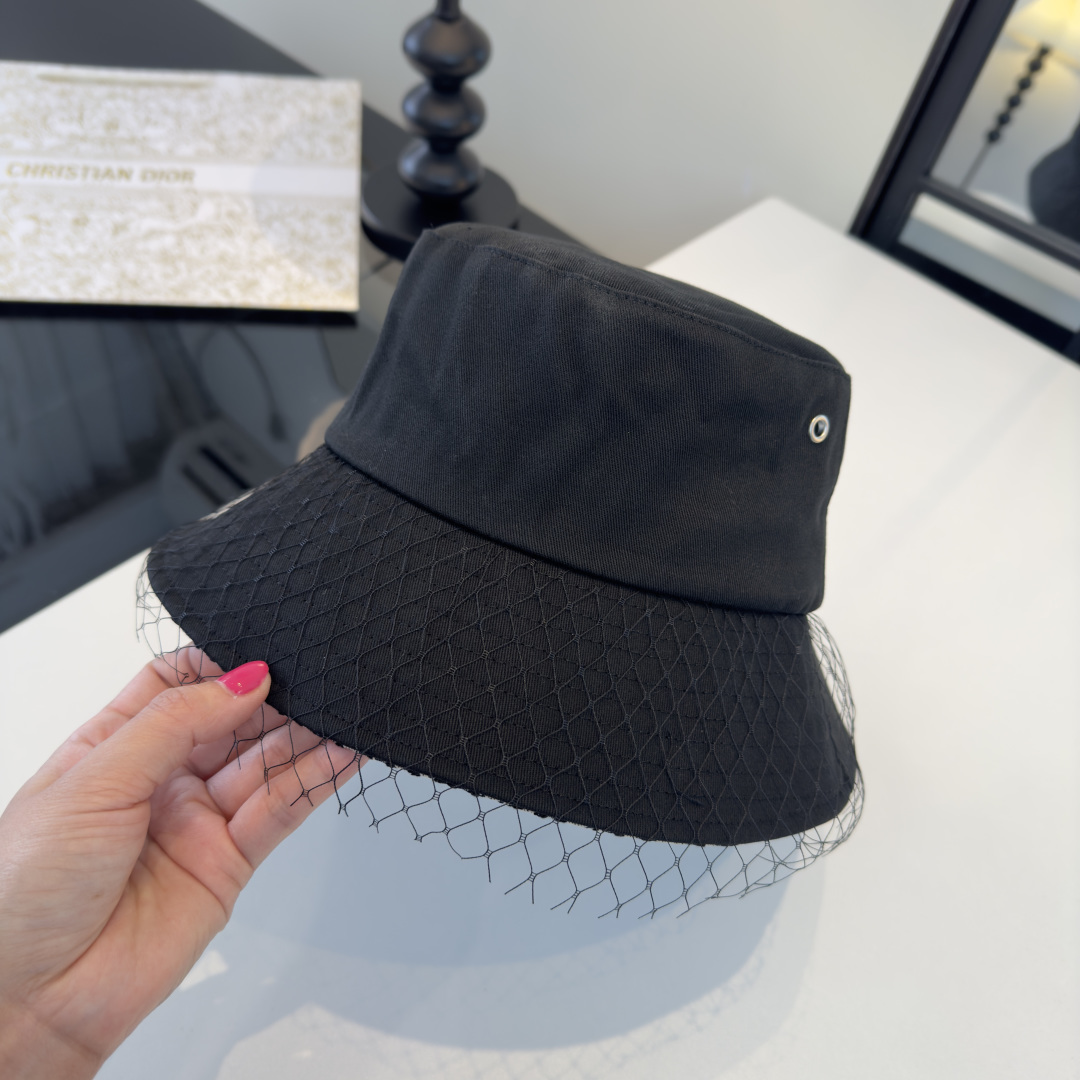 Dior Dior迪奥新款遮阳渔夫帽，头围57cm