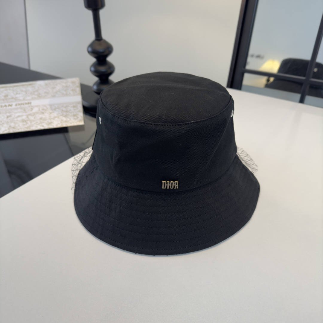 Dior Dior迪奥新款遮阳渔夫帽，头围57cm