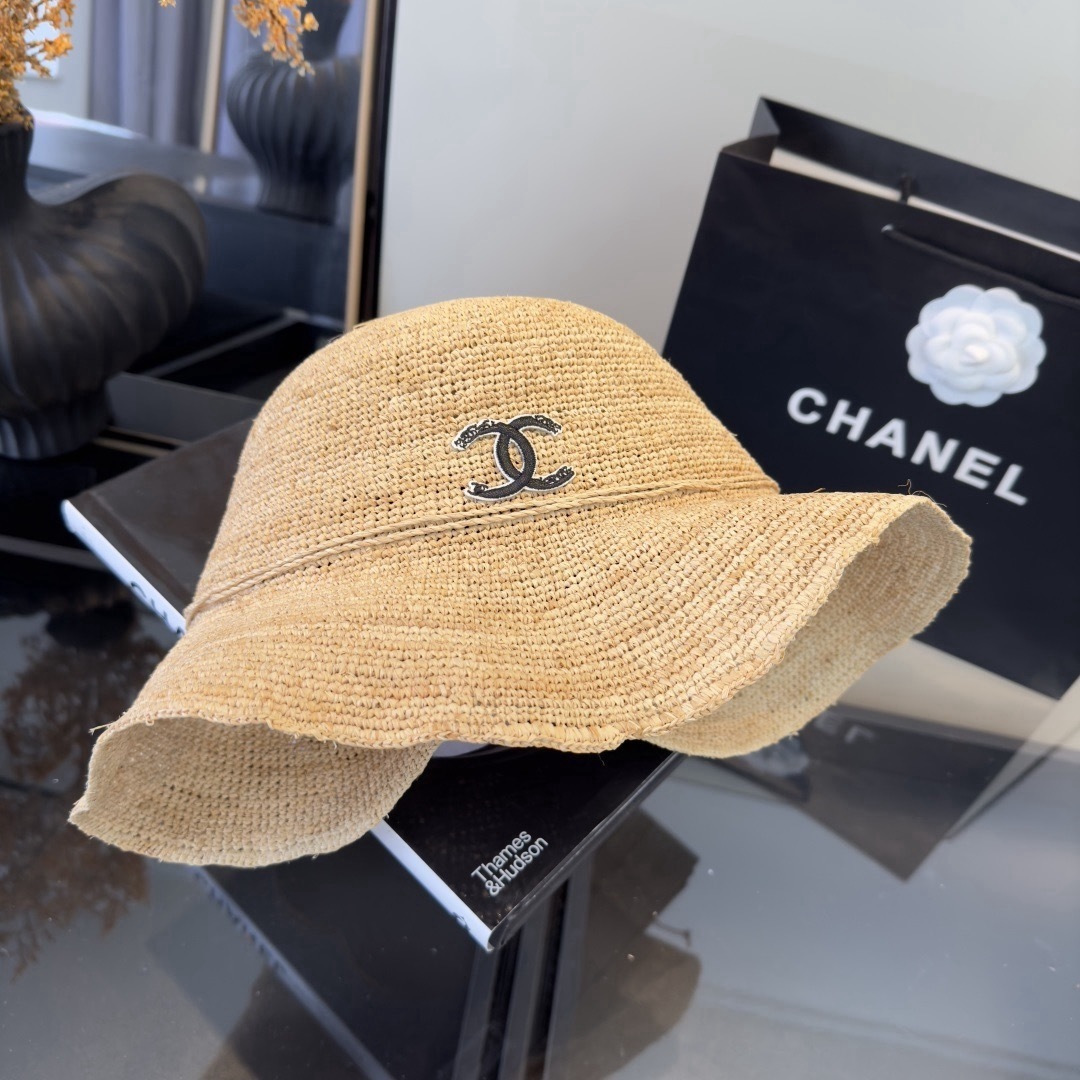 Chanel Chanel香奈儿拉菲草帽，纯手工钩织，头围57cm